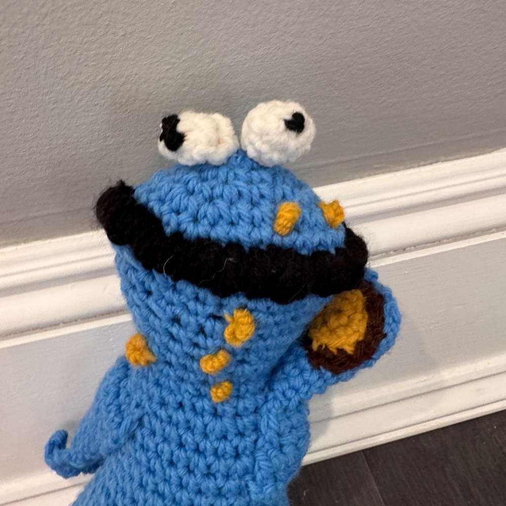 VINTAGE 1978 HANDMADE Sesame Street Cookie Monster Crochet Stuffed Animal Toddle - Picture 3 of 5